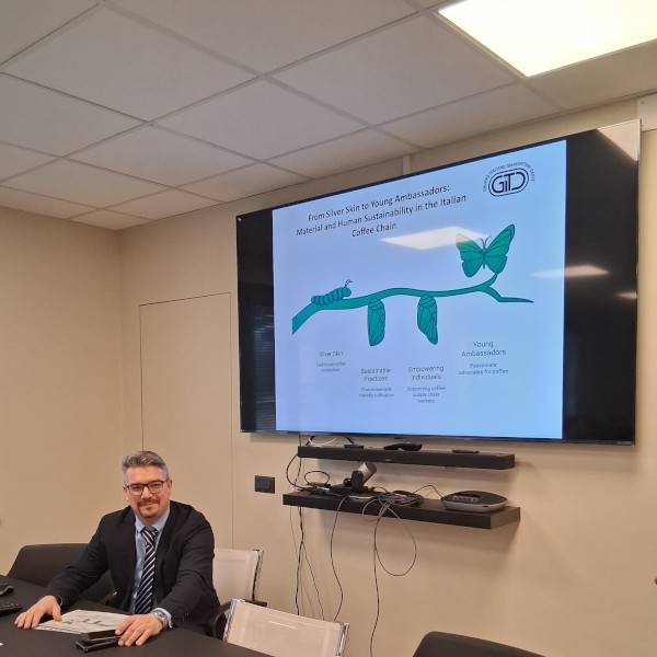 L’economia circolare e la diplomazia economica del caffè Italiano